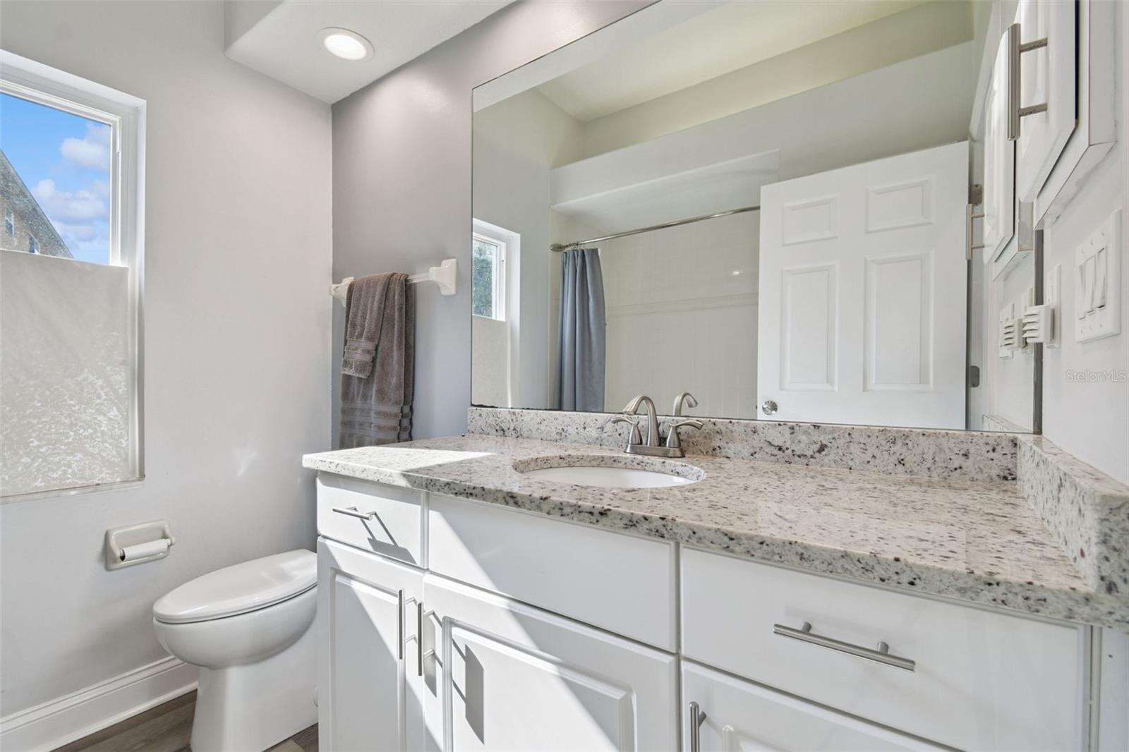 PARKER POINTE PH 01 - Residential