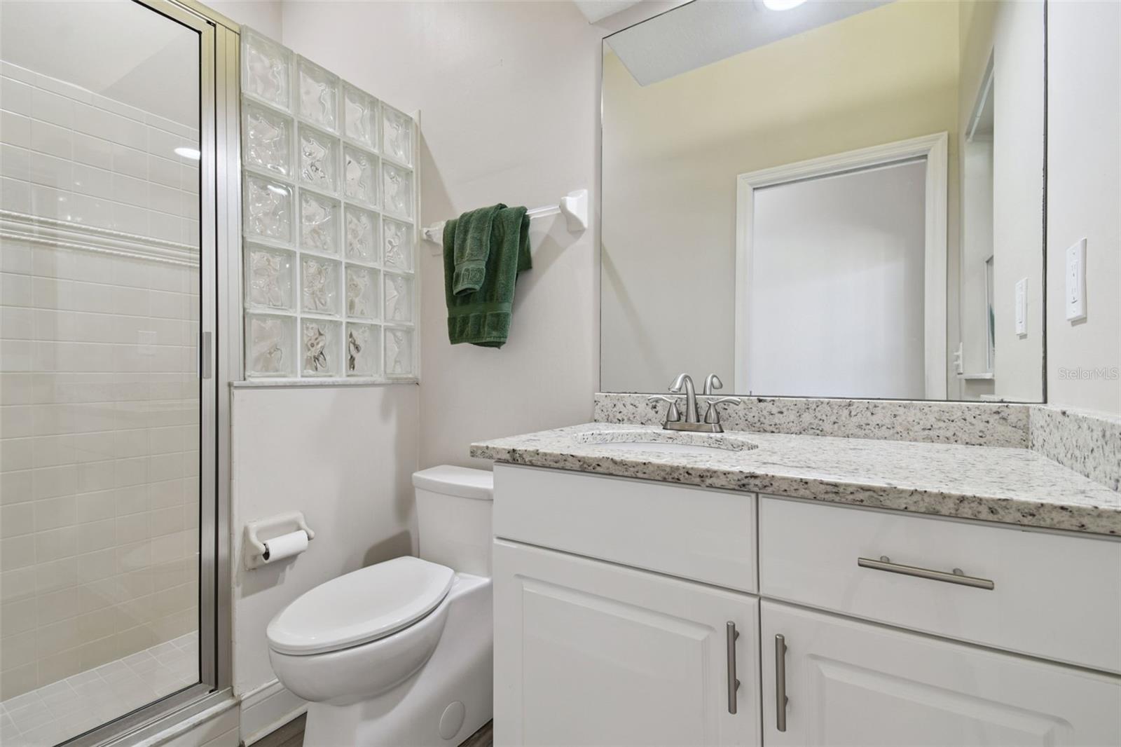 PARKER POINTE PH 01 - Residential