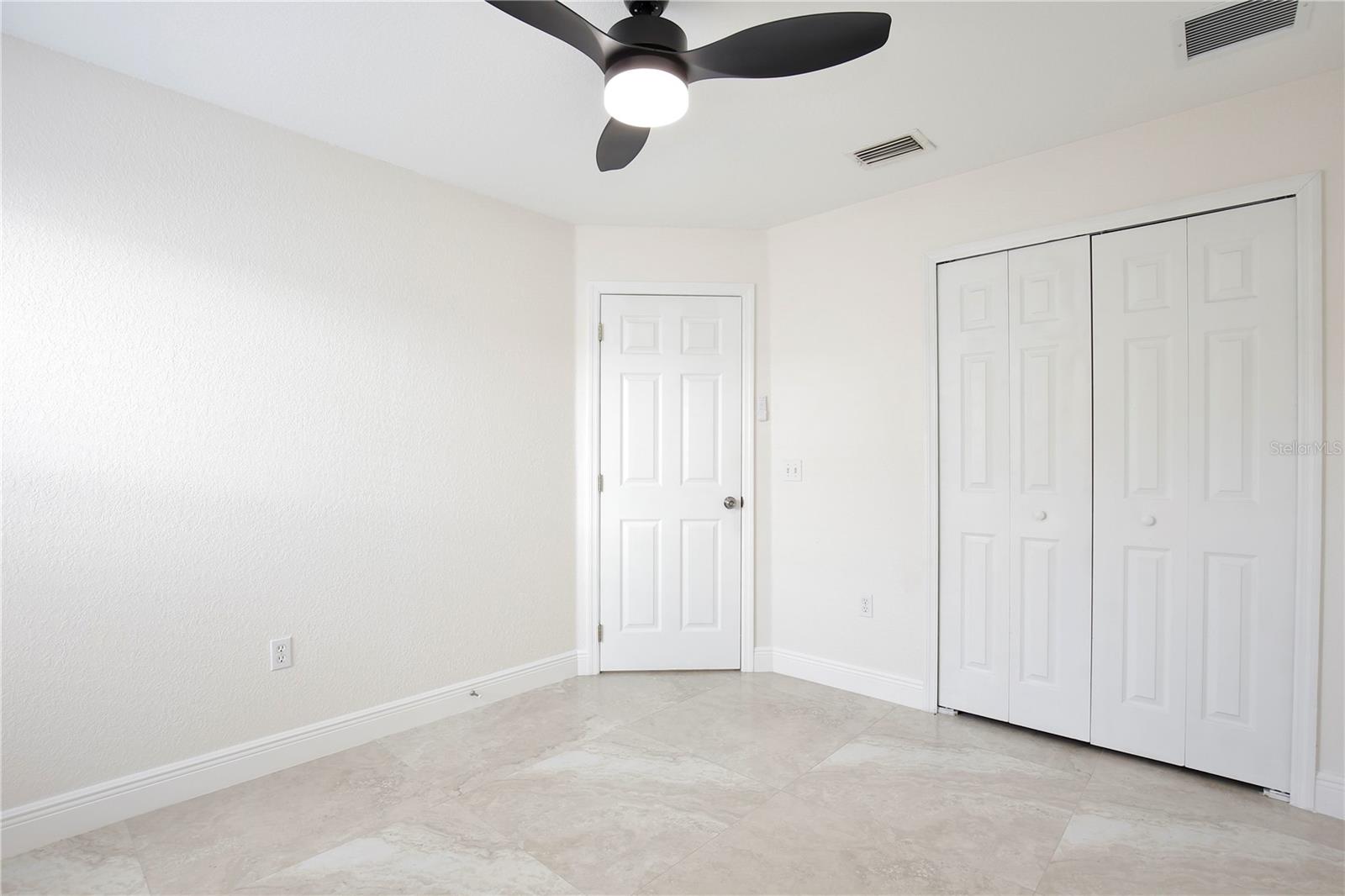 VILLA HOMES VILLAGE - Residential Lease