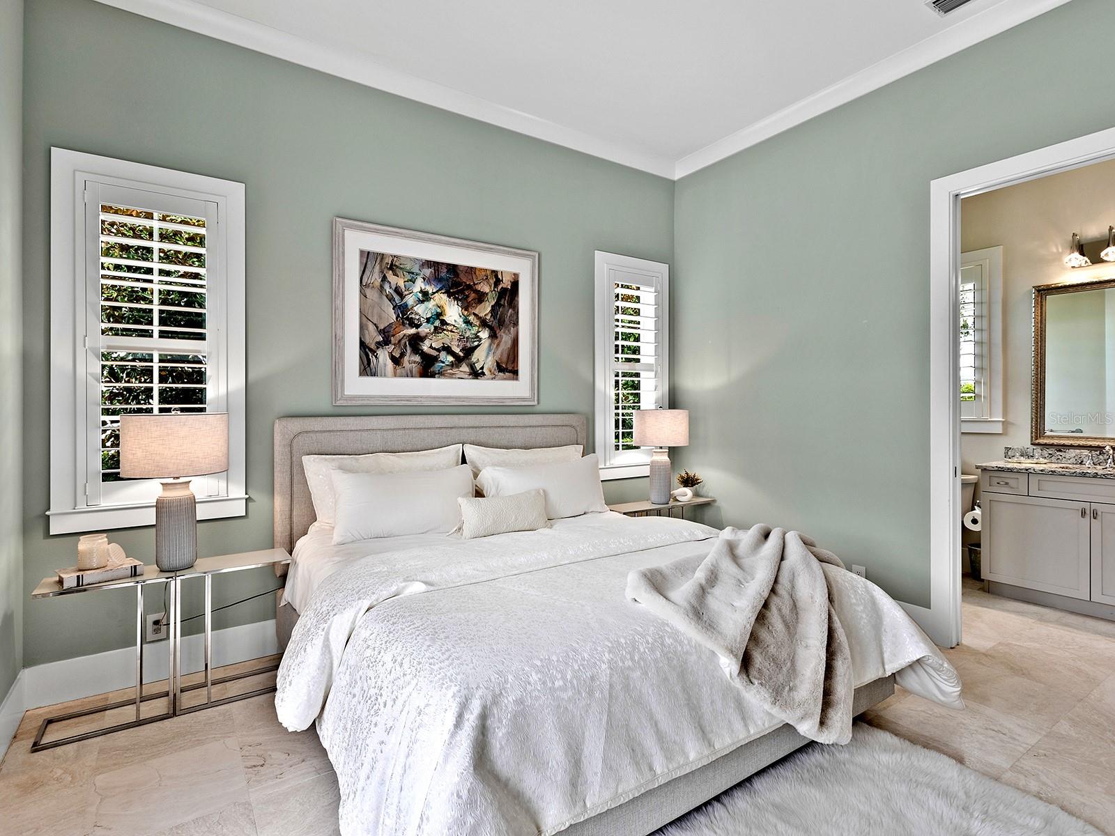 LAKE CLUB - Residential