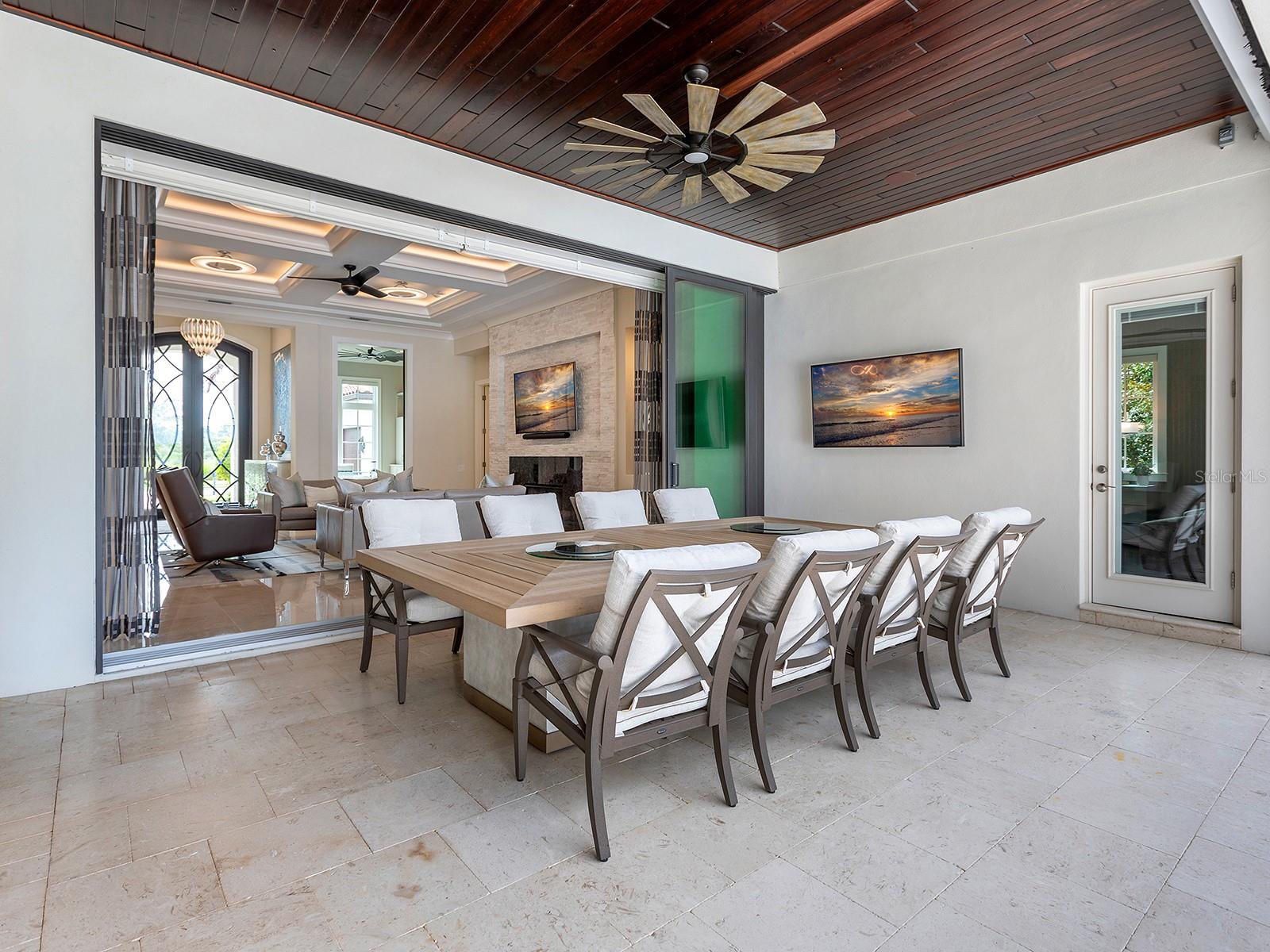 LAKE CLUB - Residential