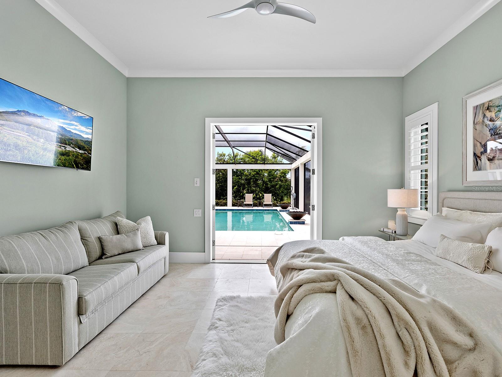 LAKE CLUB - Residential