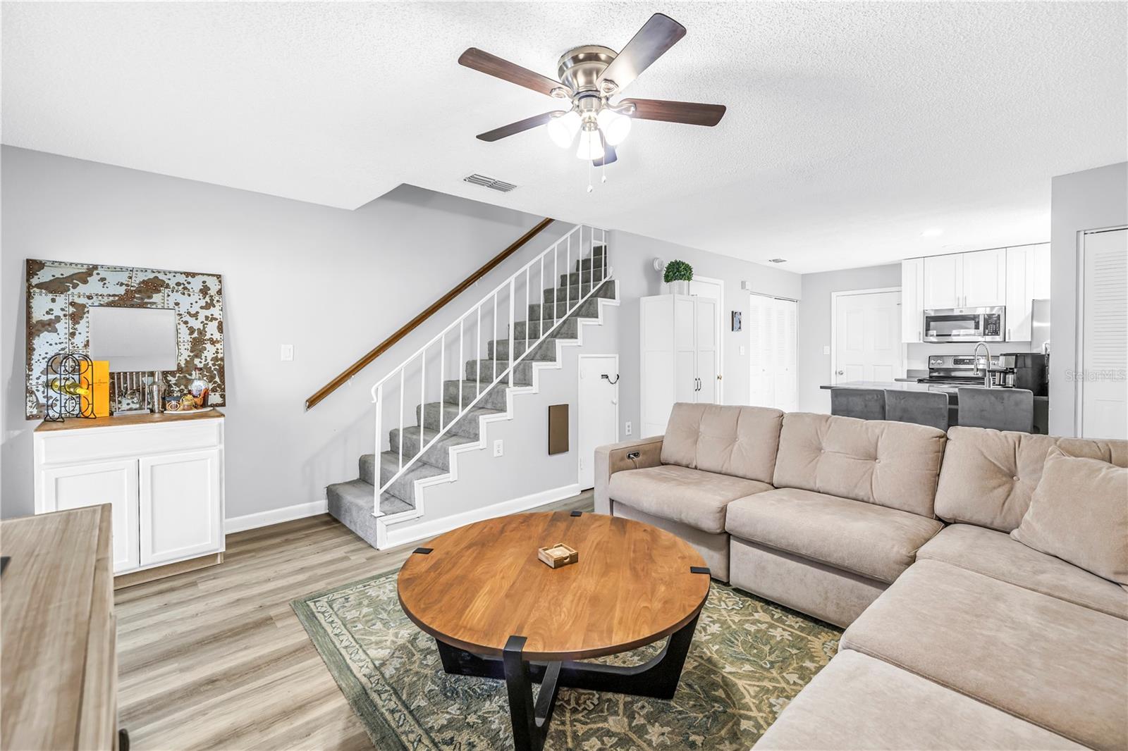 6240 OAK CLUSTER CIRCLE