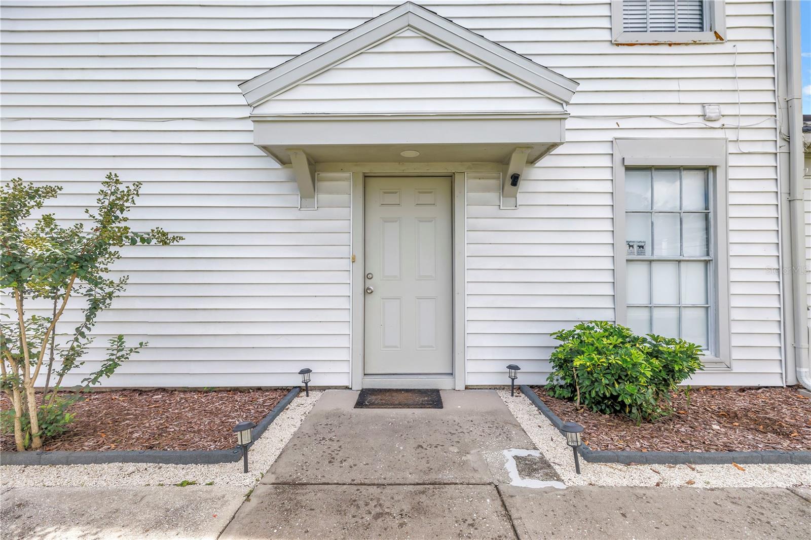 6240 OAK CLUSTER CIRCLE