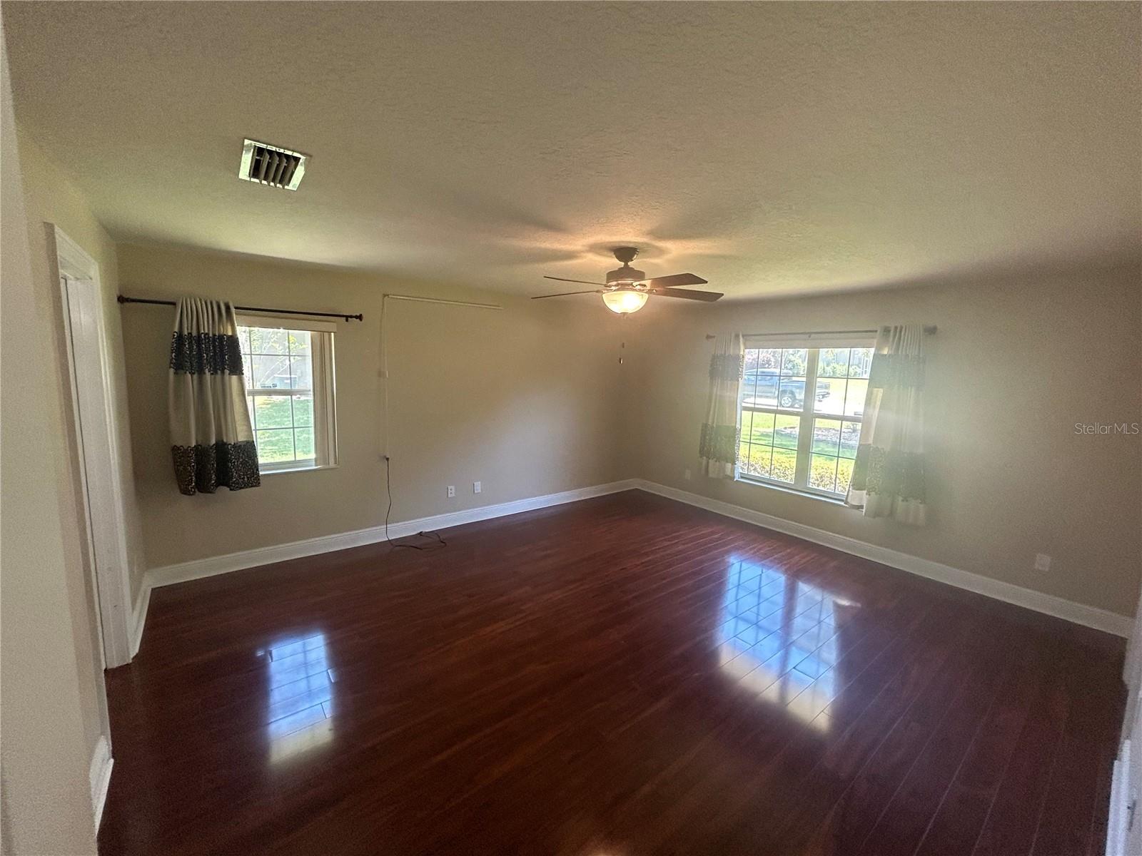 AVONDALE - Residential