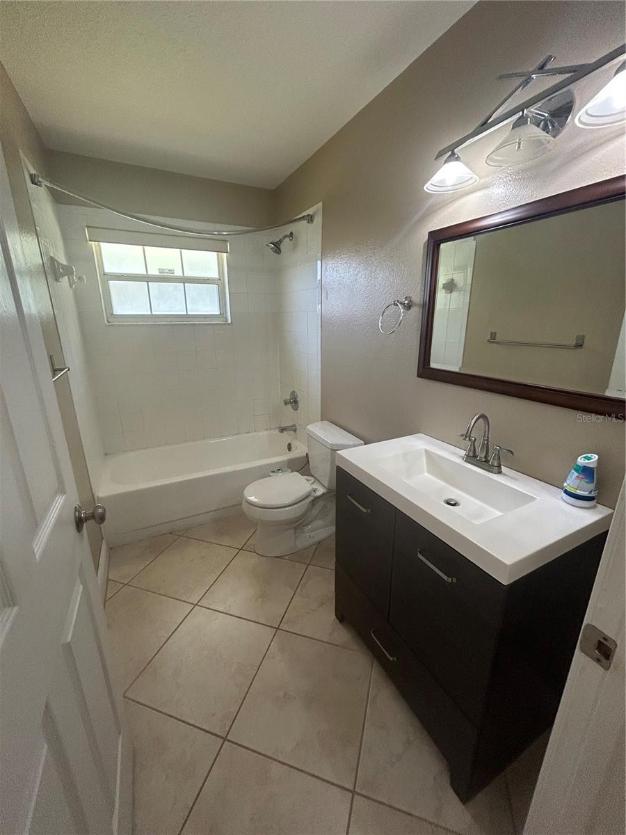 AVONDALE - Residential