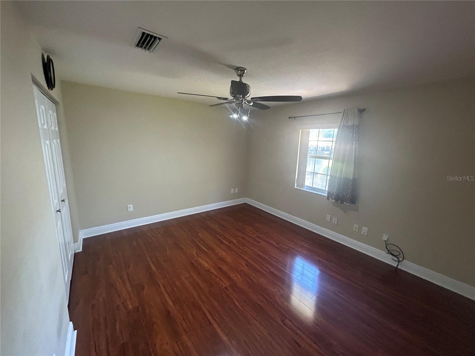 AVONDALE - Residential