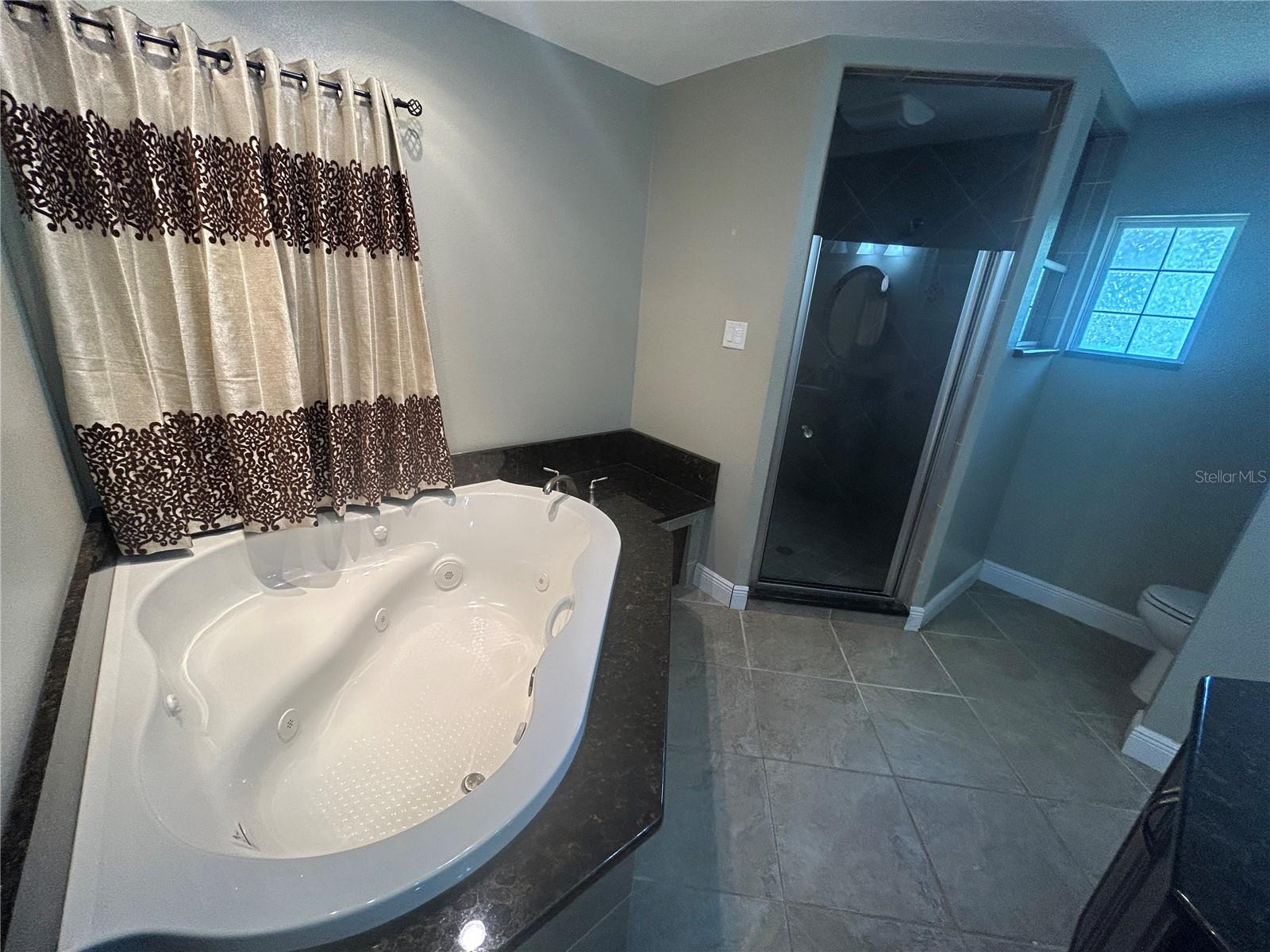 AVONDALE - Residential