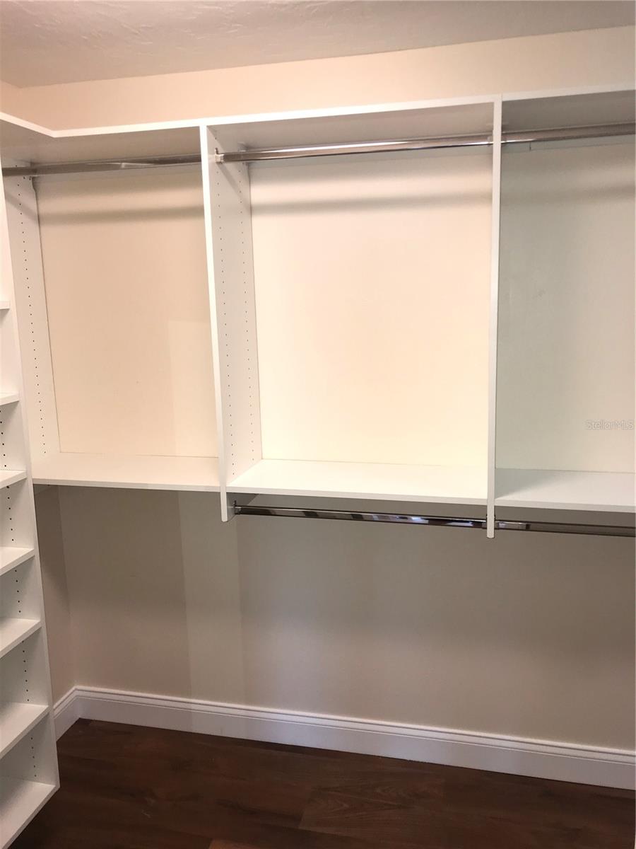 PINE MEADOW SUB - Residential Lease