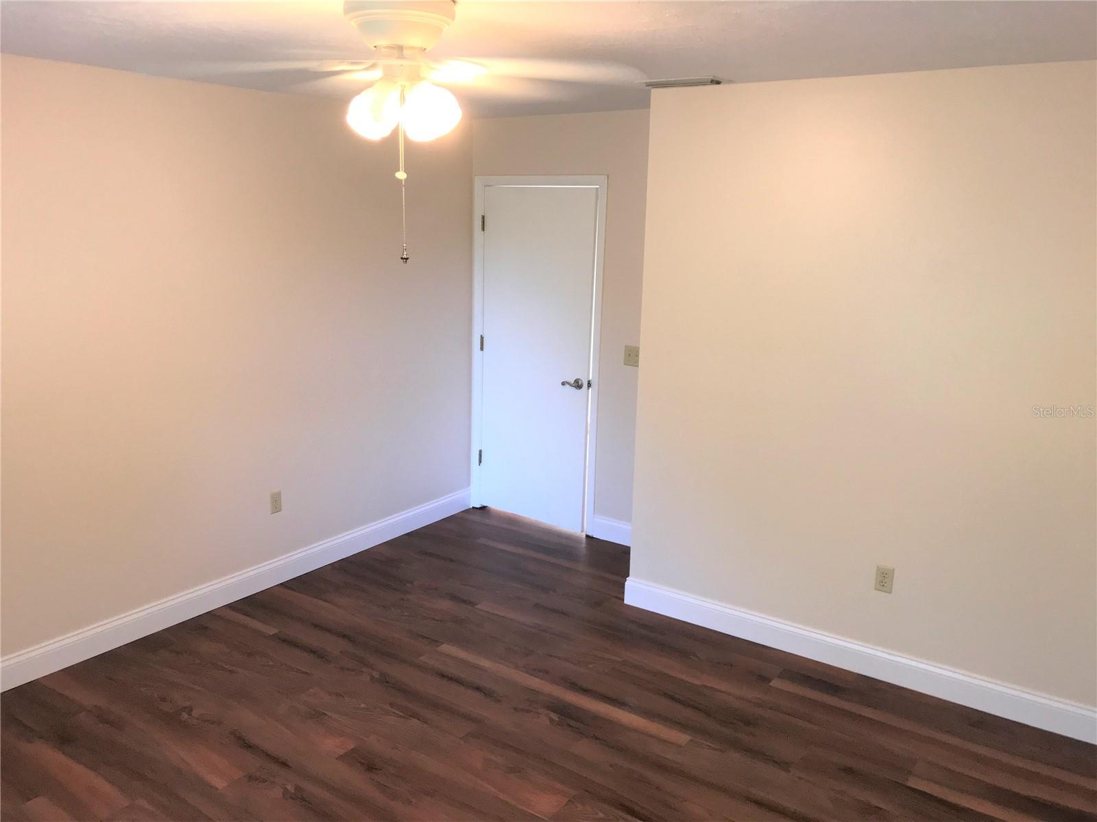 PINE MEADOW SUB - Residential Lease