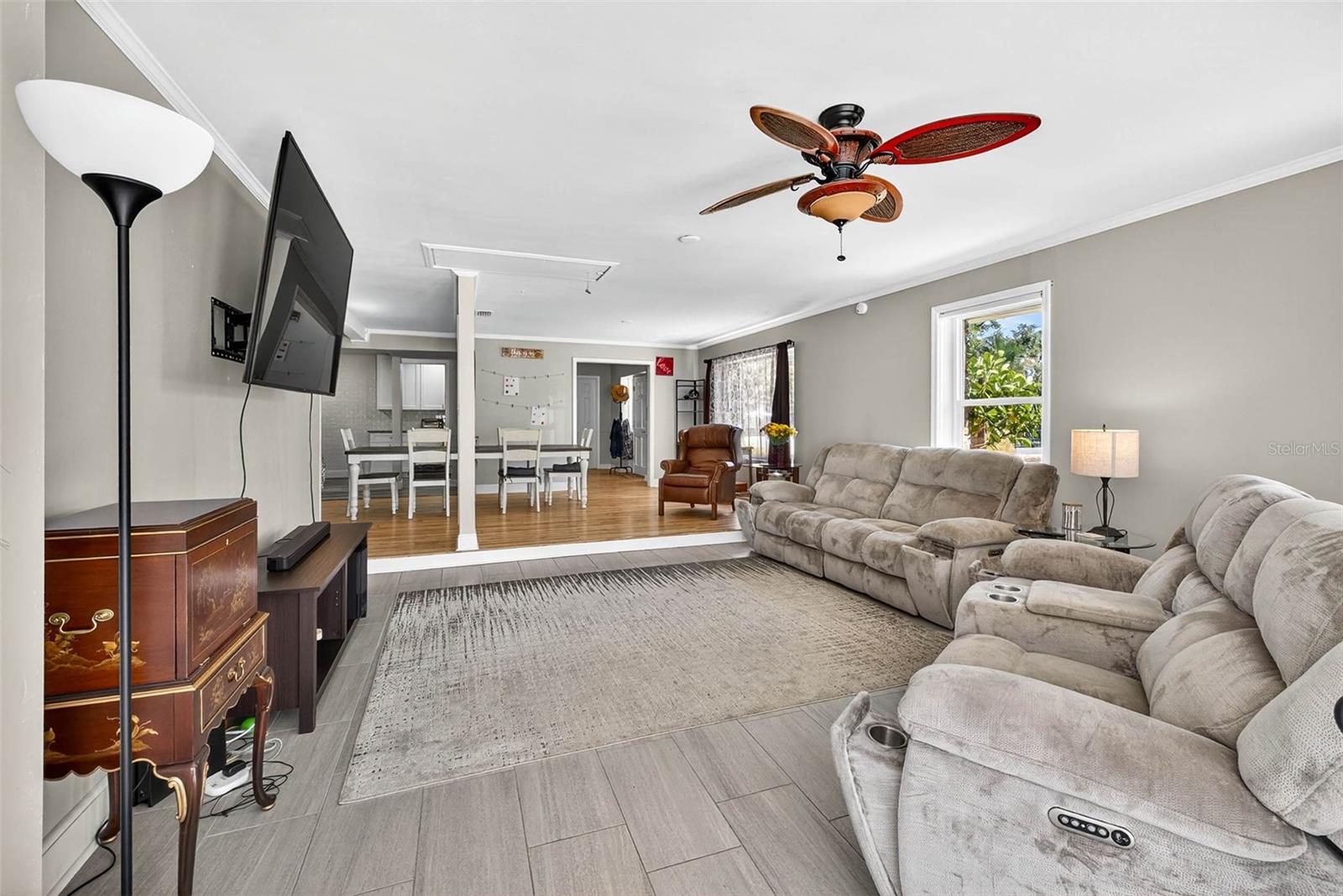 URBAN FARMS - Residential