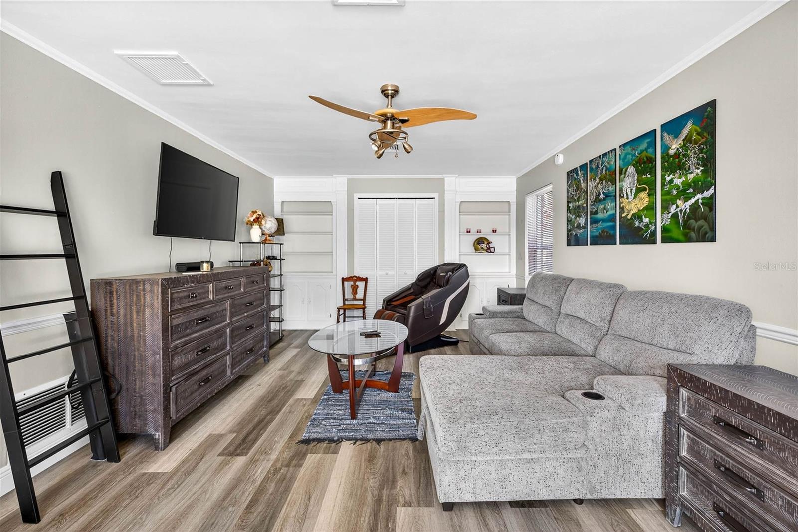 URBAN FARMS - Residential