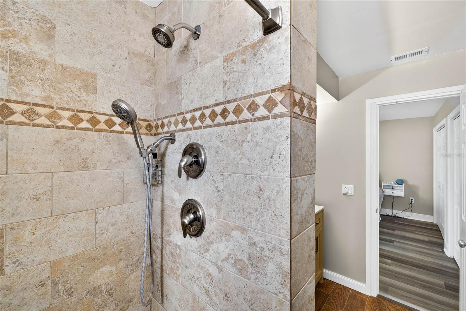 URBAN FARMS - Residential