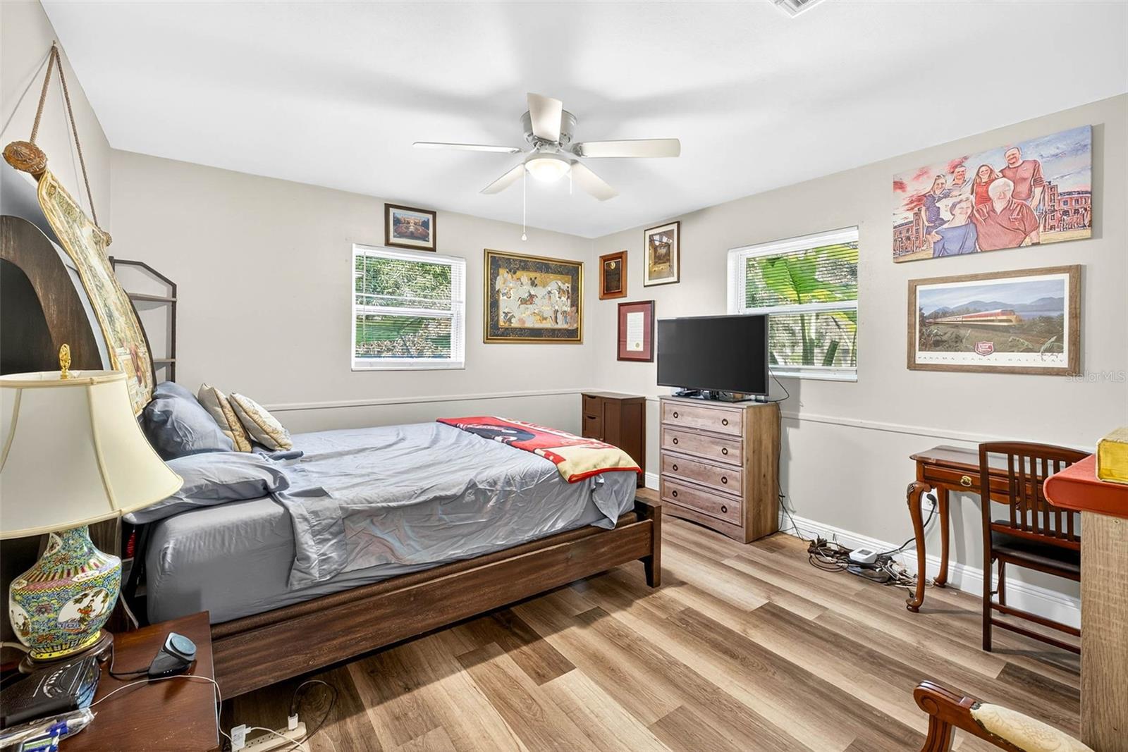 URBAN FARMS - Residential