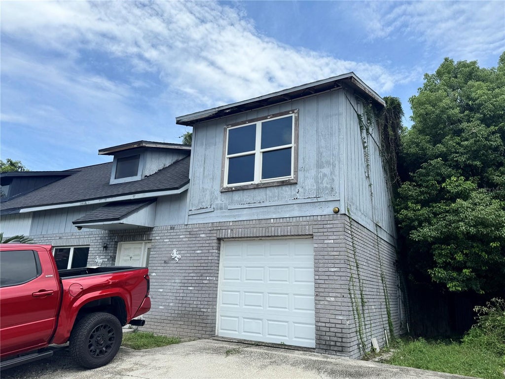 Photo of 717 Gasparino Court, Seffner, FL 33584 (MLS # TB8536459)