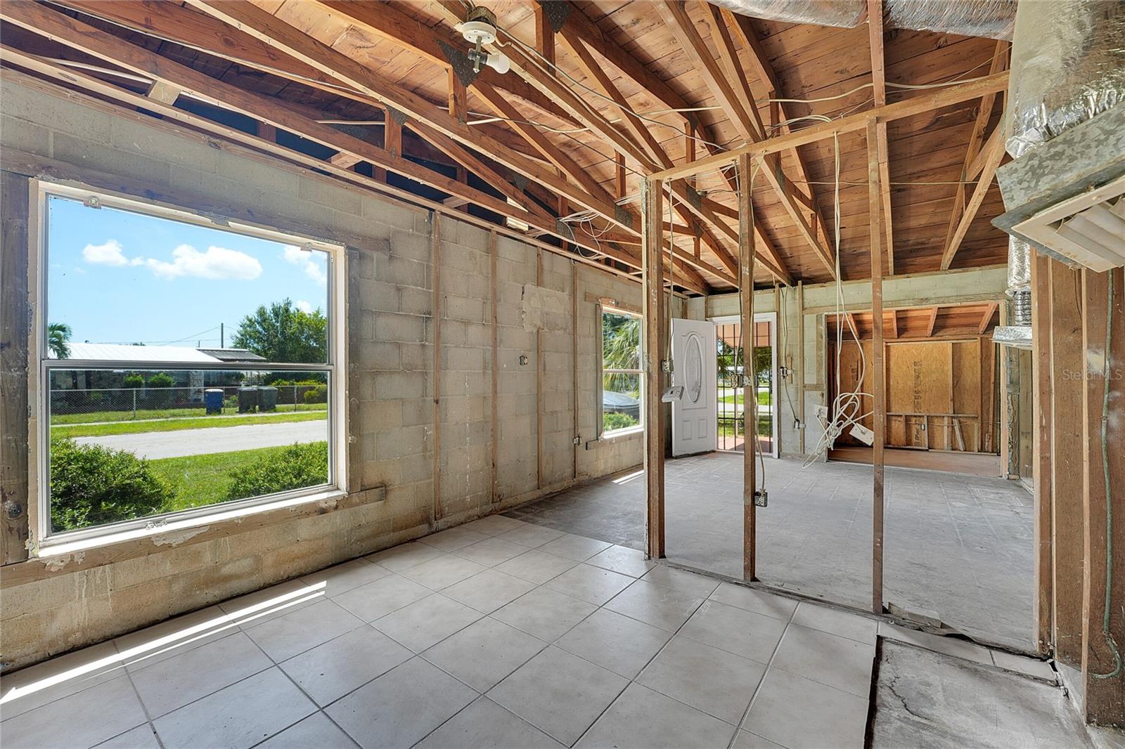 SOUTHERN PINES - Residential