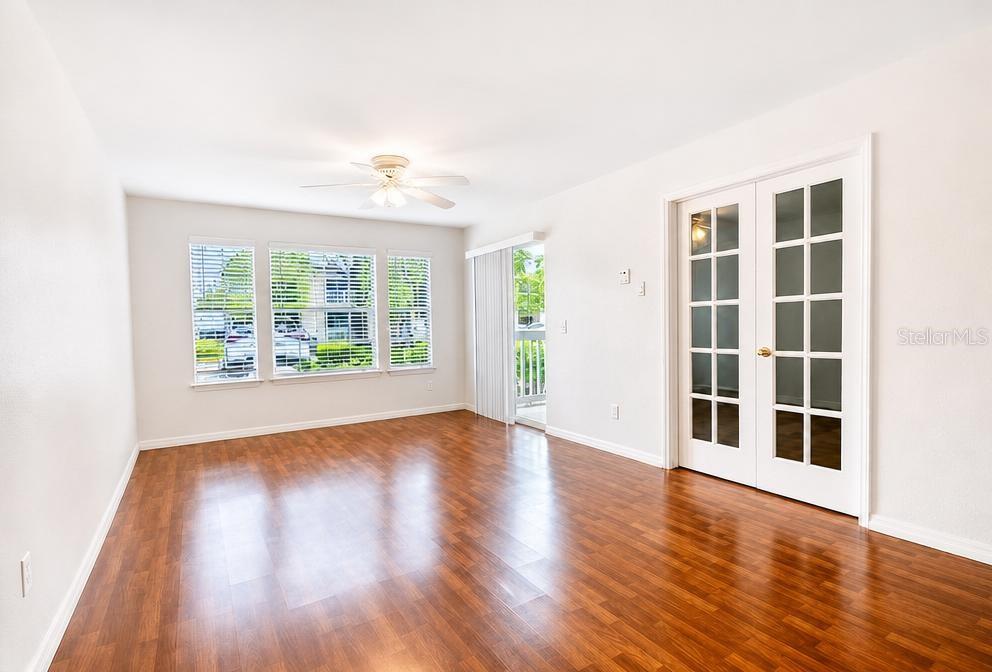 1015 S HIAWASSEE ROAD 3516
