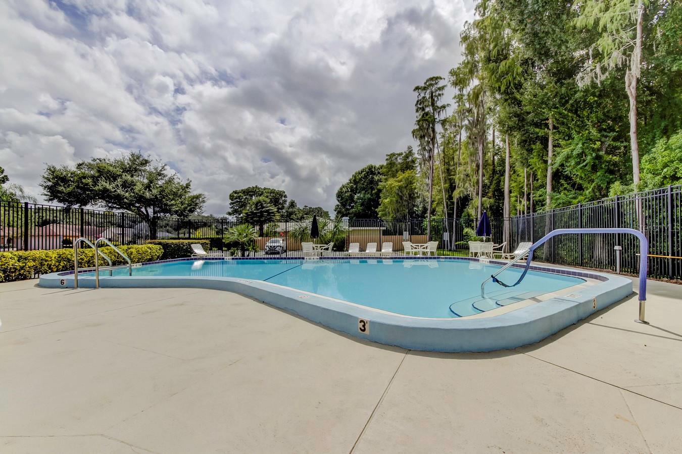 FAIRWAY SPGS - Residential