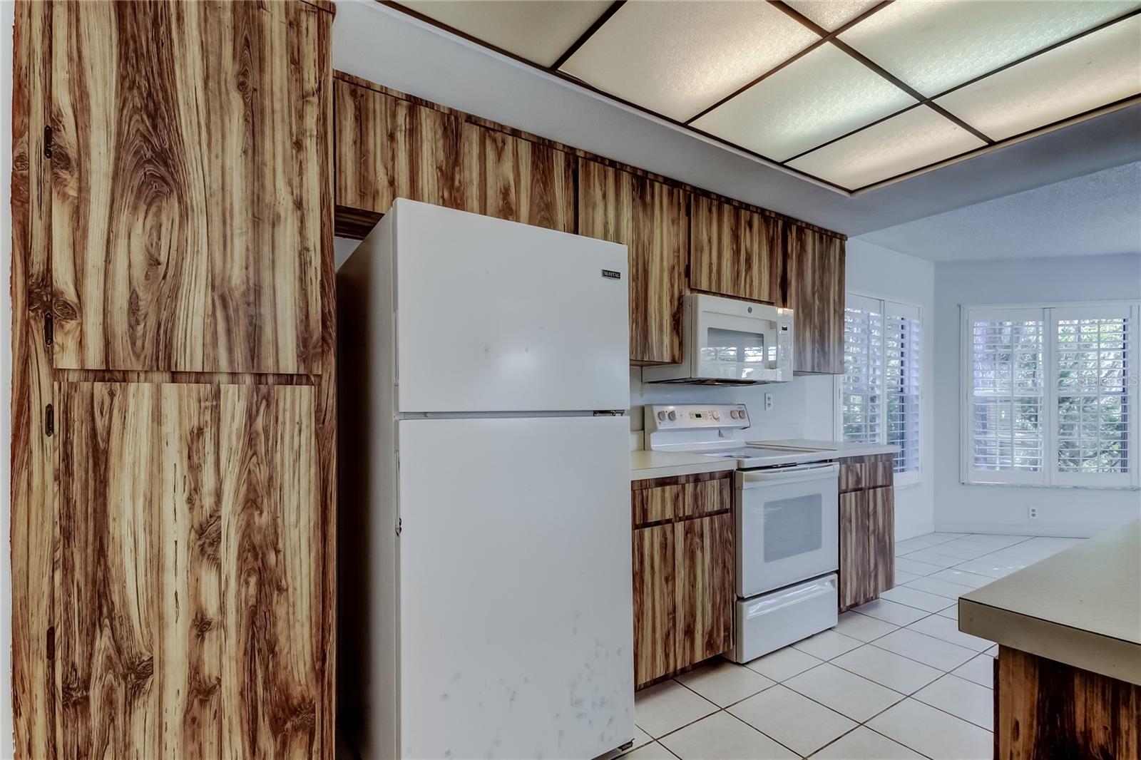 FAIRWAY SPGS - Residential