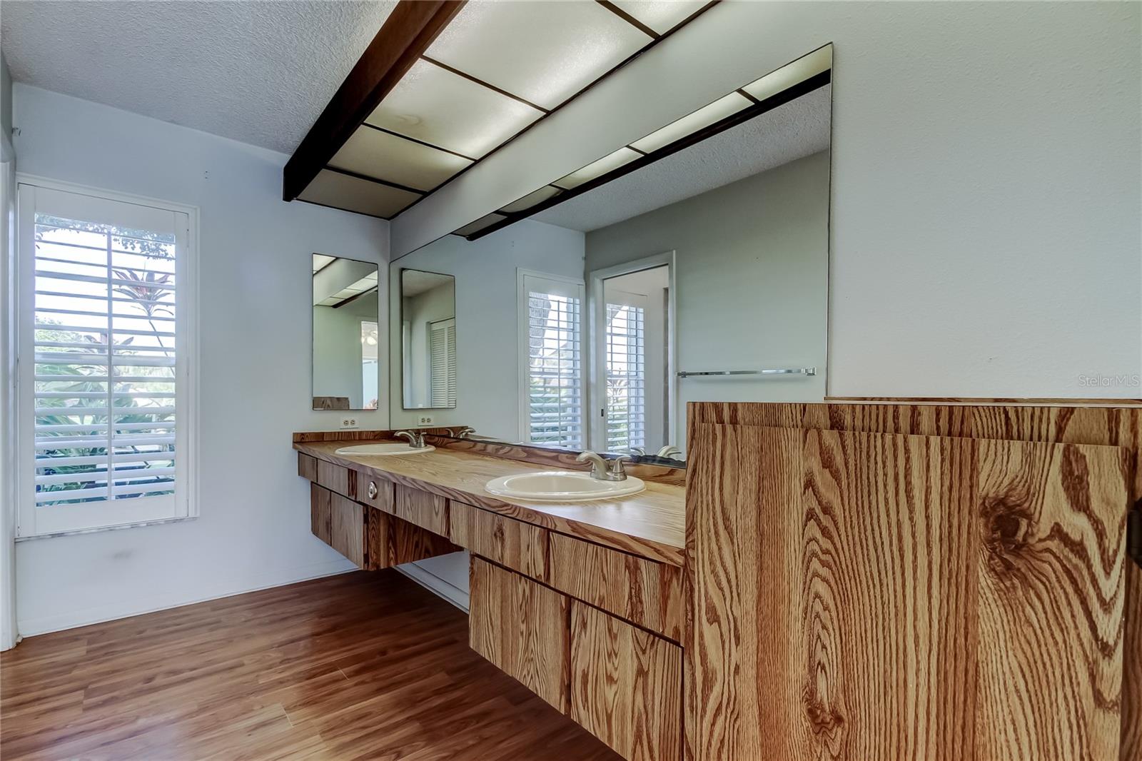 FAIRWAY SPGS - Residential