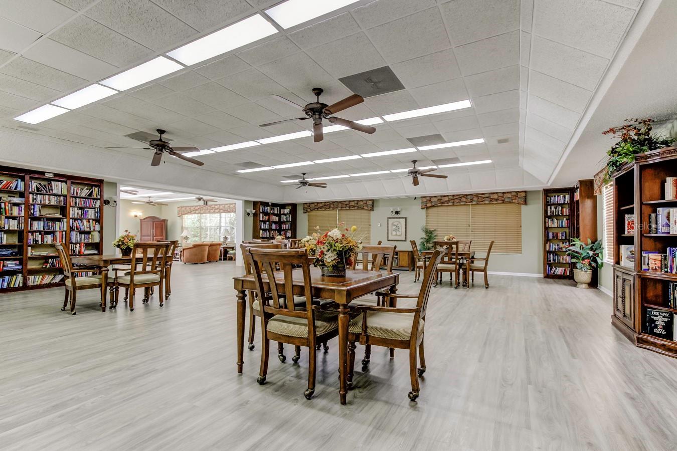 FAIRWAY SPGS - Residential