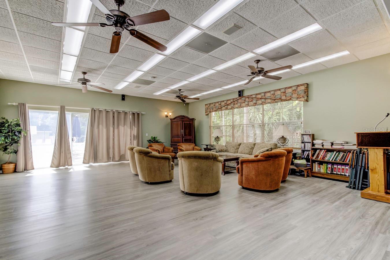 FAIRWAY SPGS - Residential