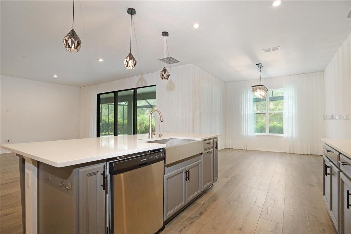 BELLALAGO PH 4K - Residential Lease