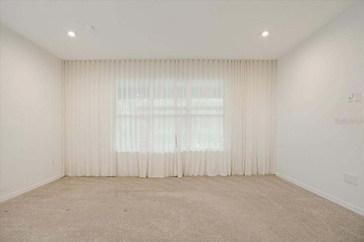 BELLALAGO PH 4K - Residential Lease