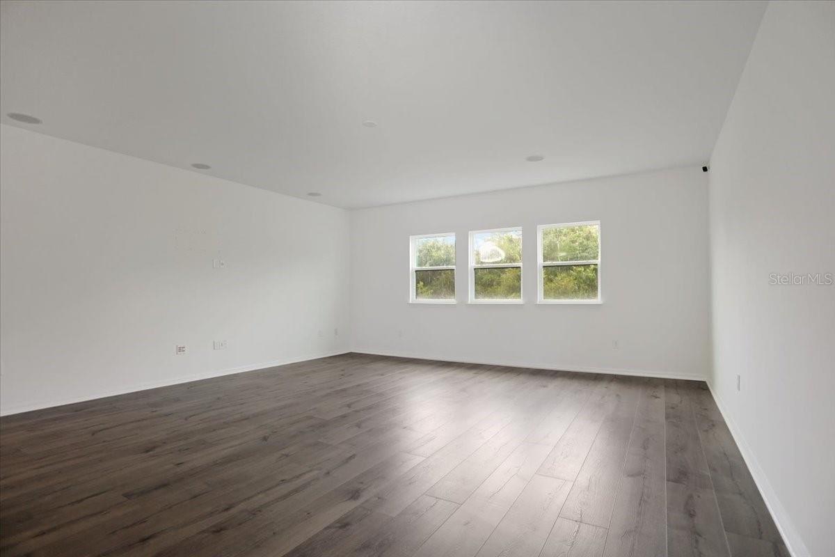 BELLALAGO PH 4K - Residential Lease