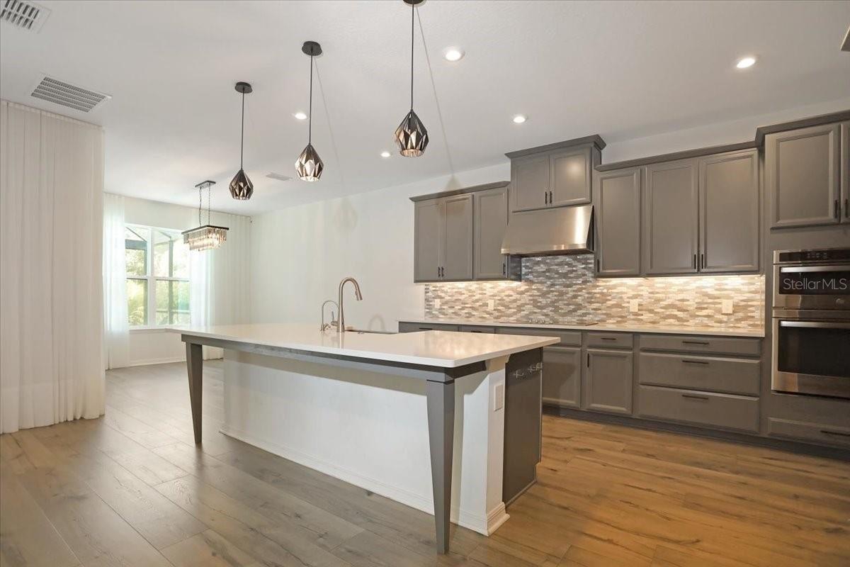 BELLALAGO PH 4K - Residential Lease