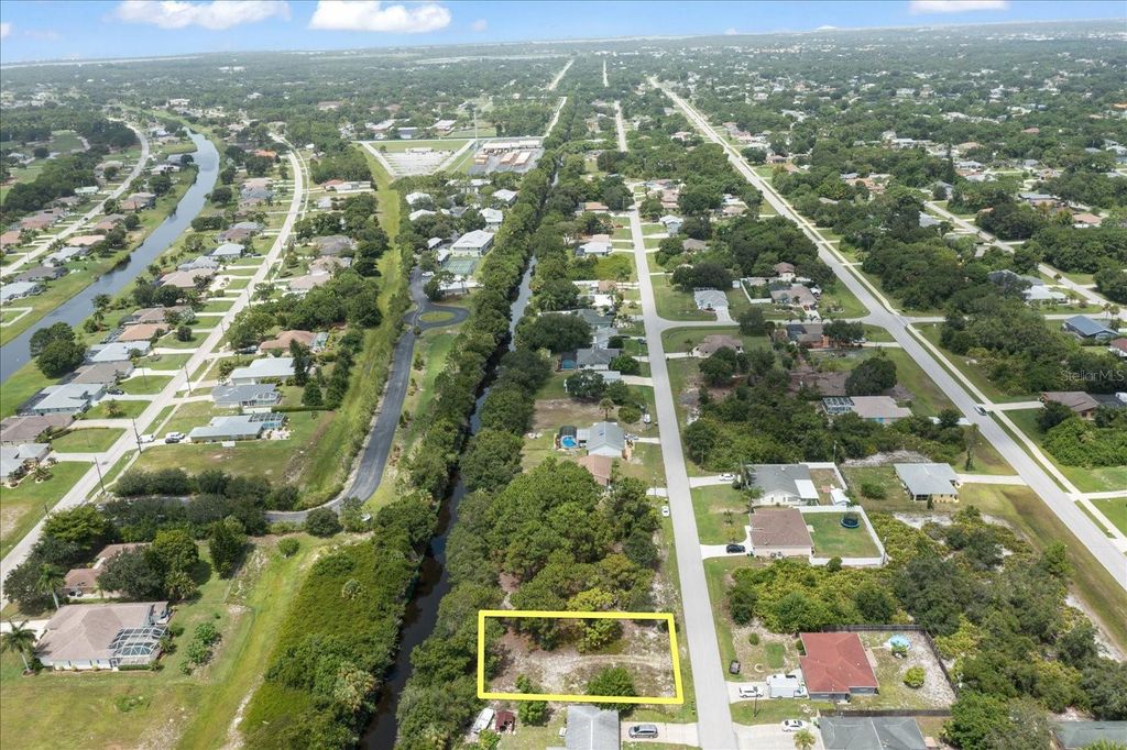 Photo of 10485 Greenway Avenue, Englewood, FL 34224 (MLS # A4661639)