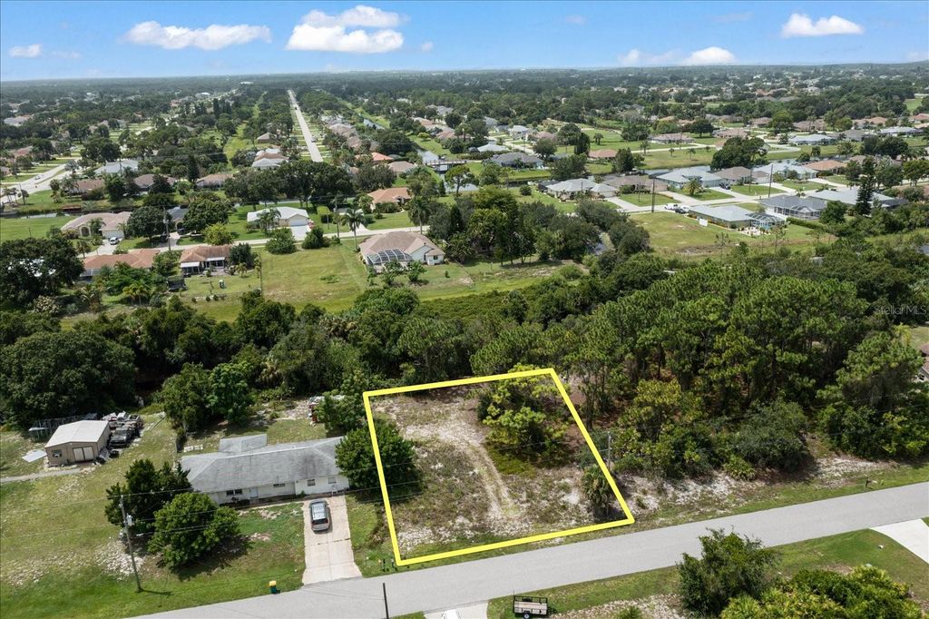 Photo of 10485 Greenway Avenue, Englewood, FL 34224 (MLS # A4661639)