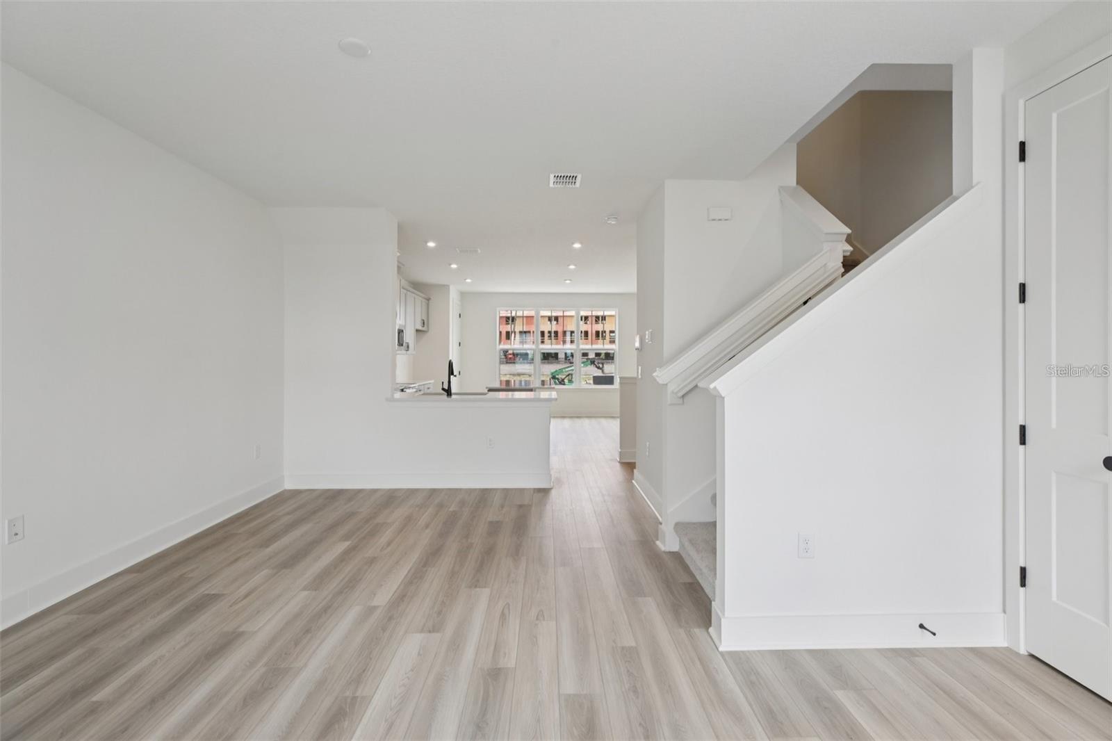 PARKVIEW AT HAMLIN - Residential Lease