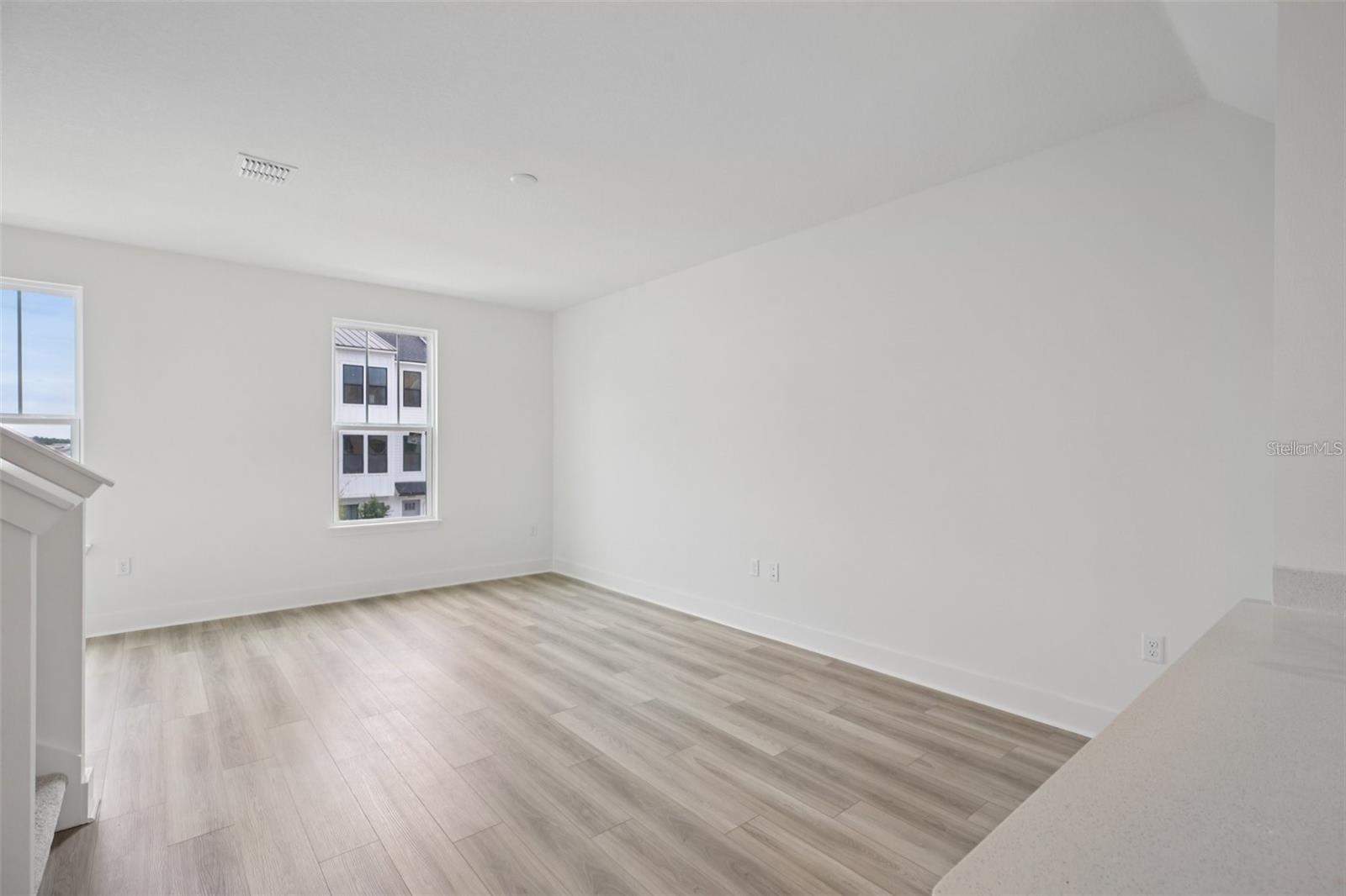 PARKVIEW AT HAMLIN - Residential Lease