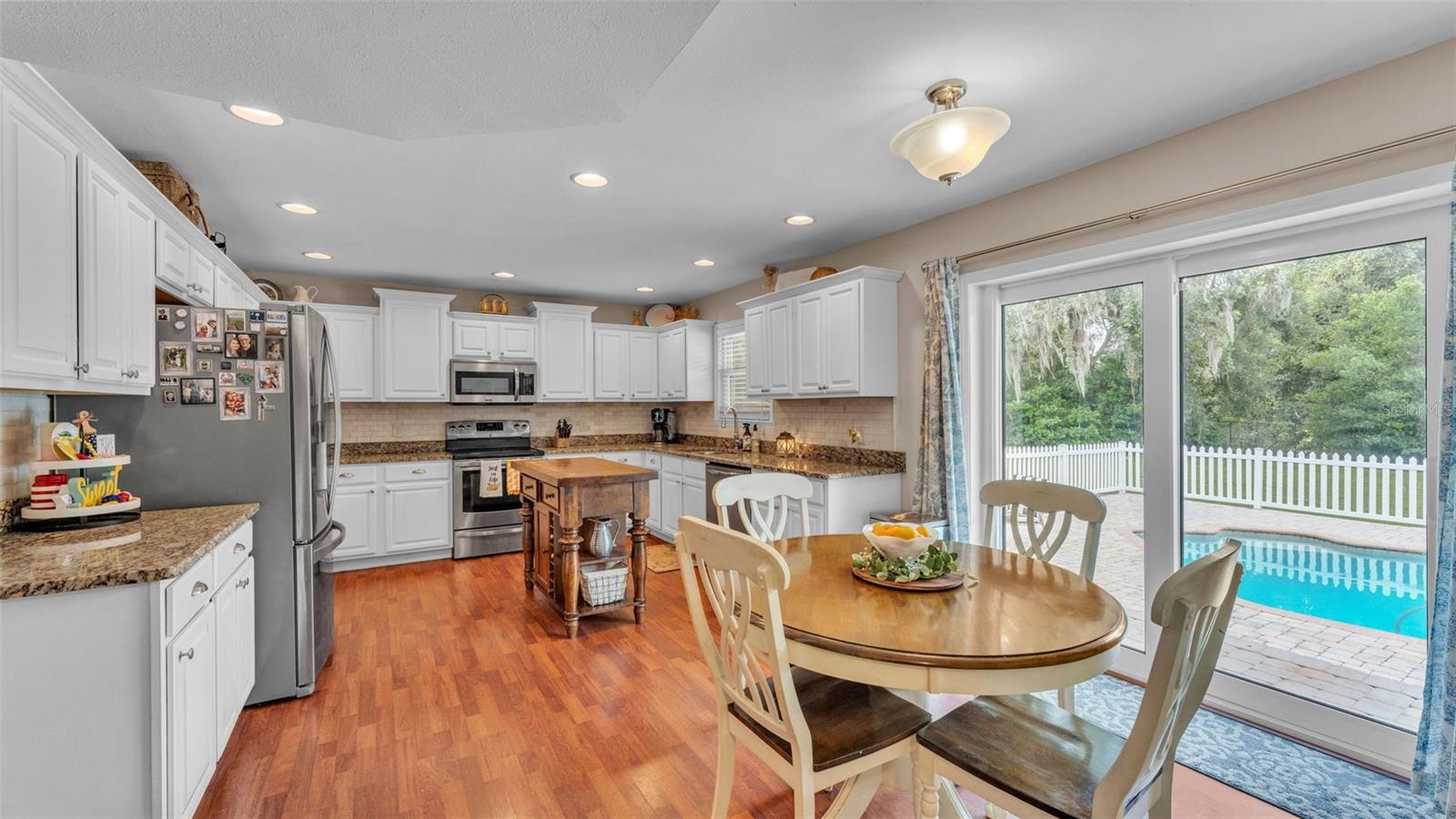 RIVER RIDGE SUB - Residential