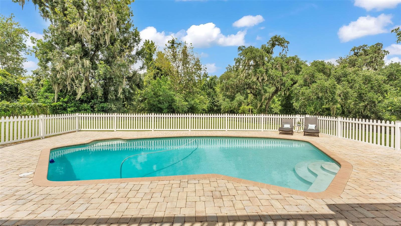 RIVER RIDGE SUB - Residential