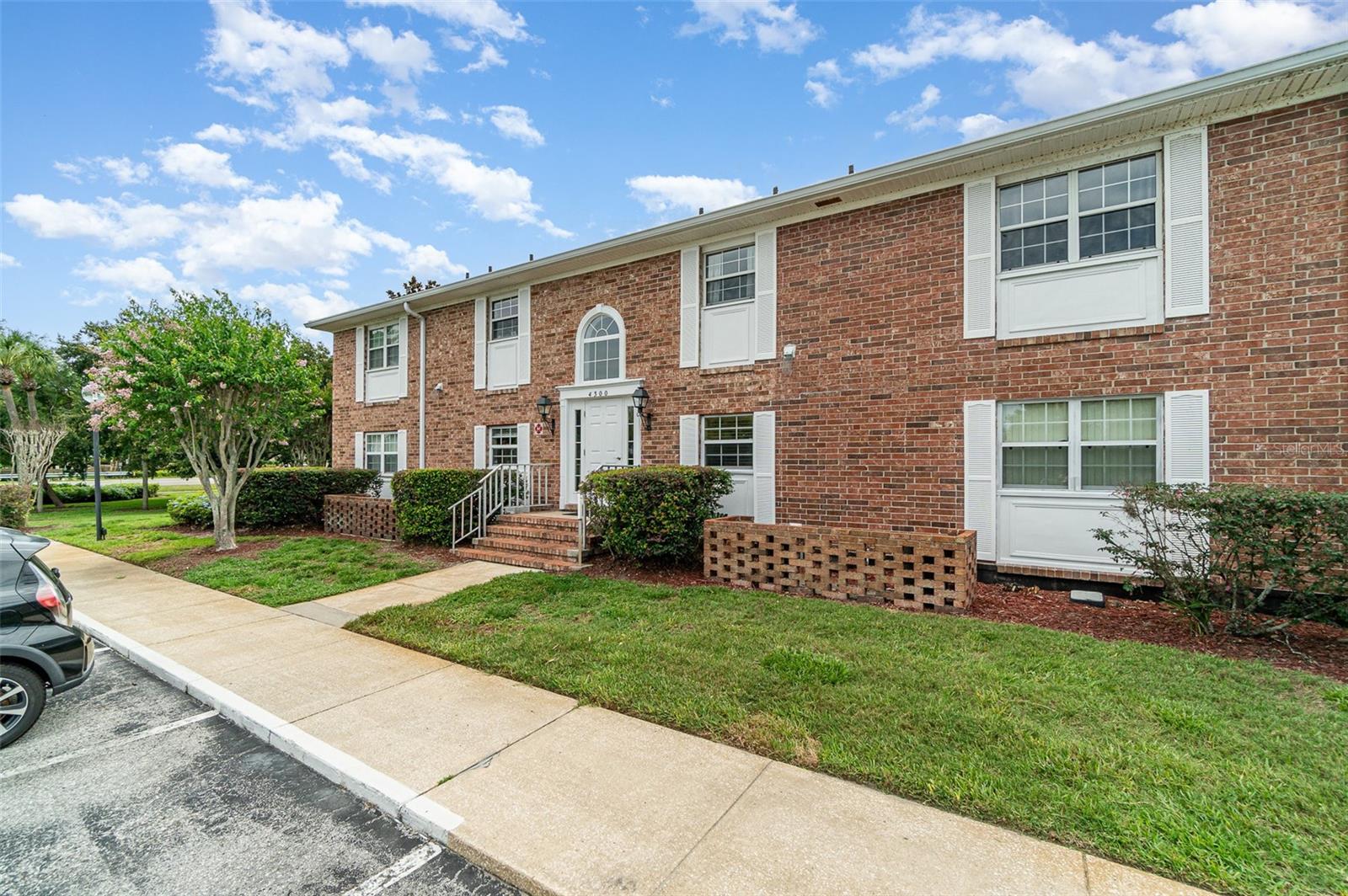 4300 LAKE UNDERHILL ROAD D