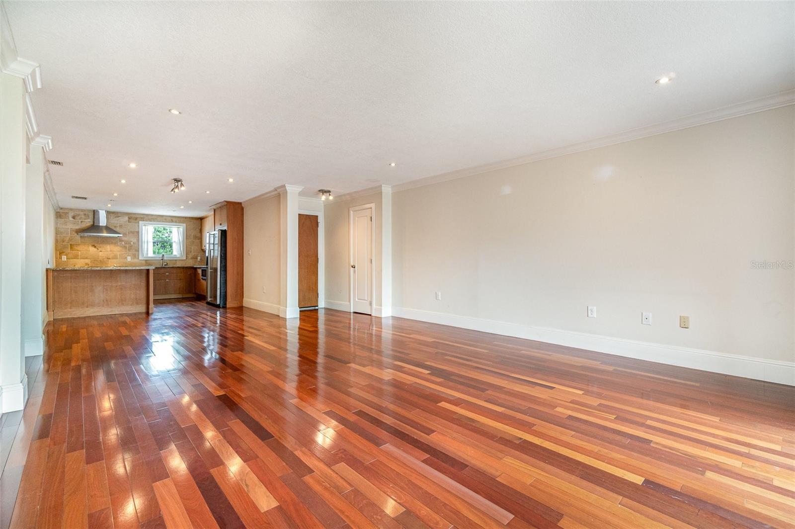 4300 LAKE UNDERHILL ROAD D