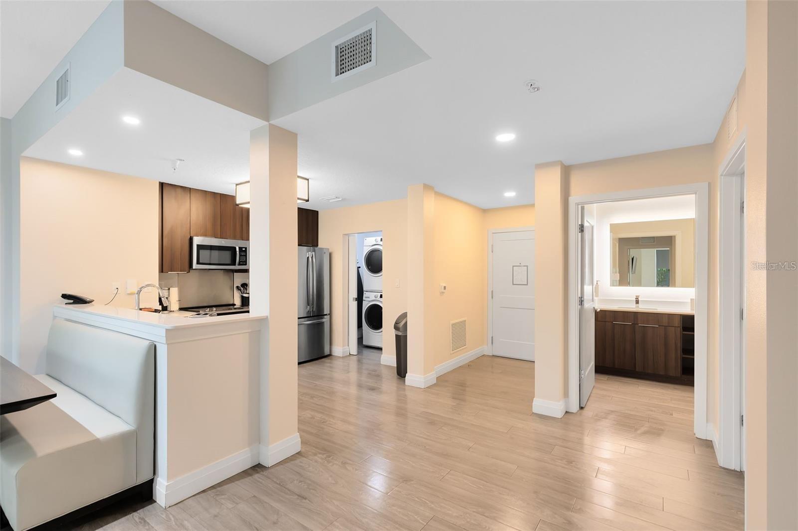 14501 GROVE RESORT AVENUE 2451