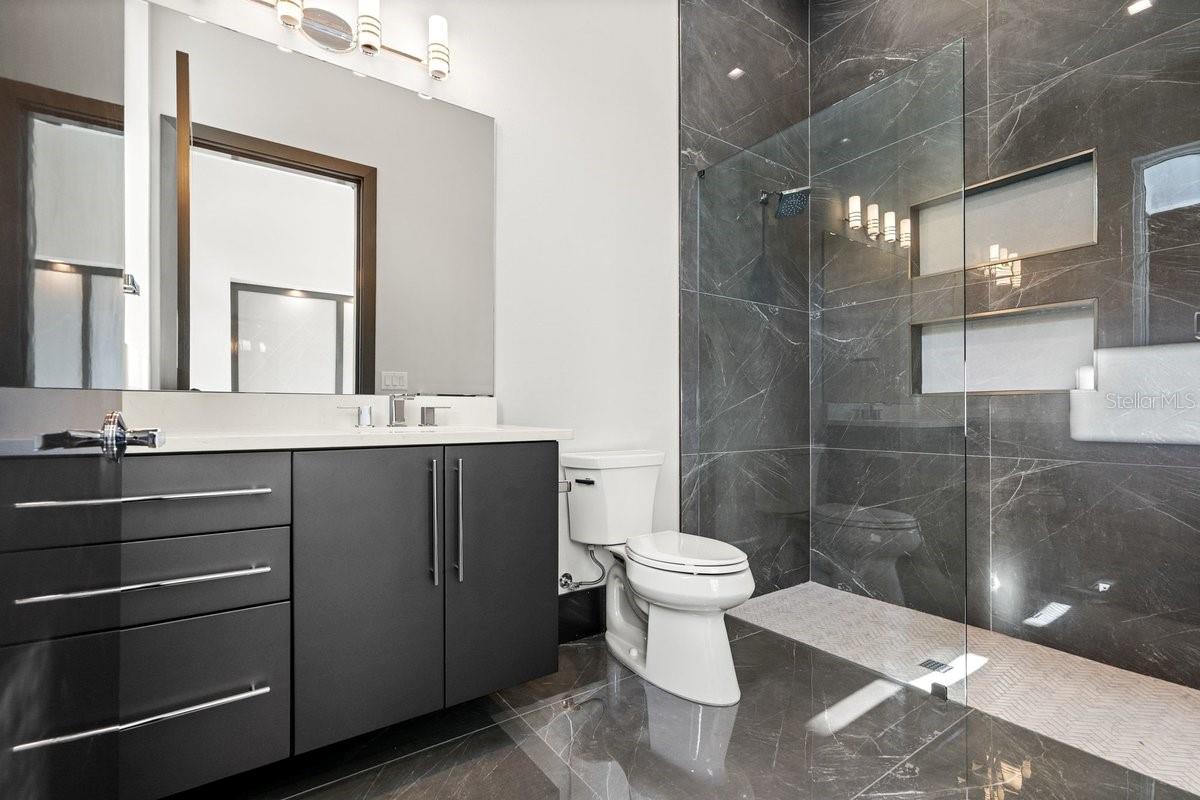 PLANTATION BAY PH 01A UNIT 01-6 - Residential