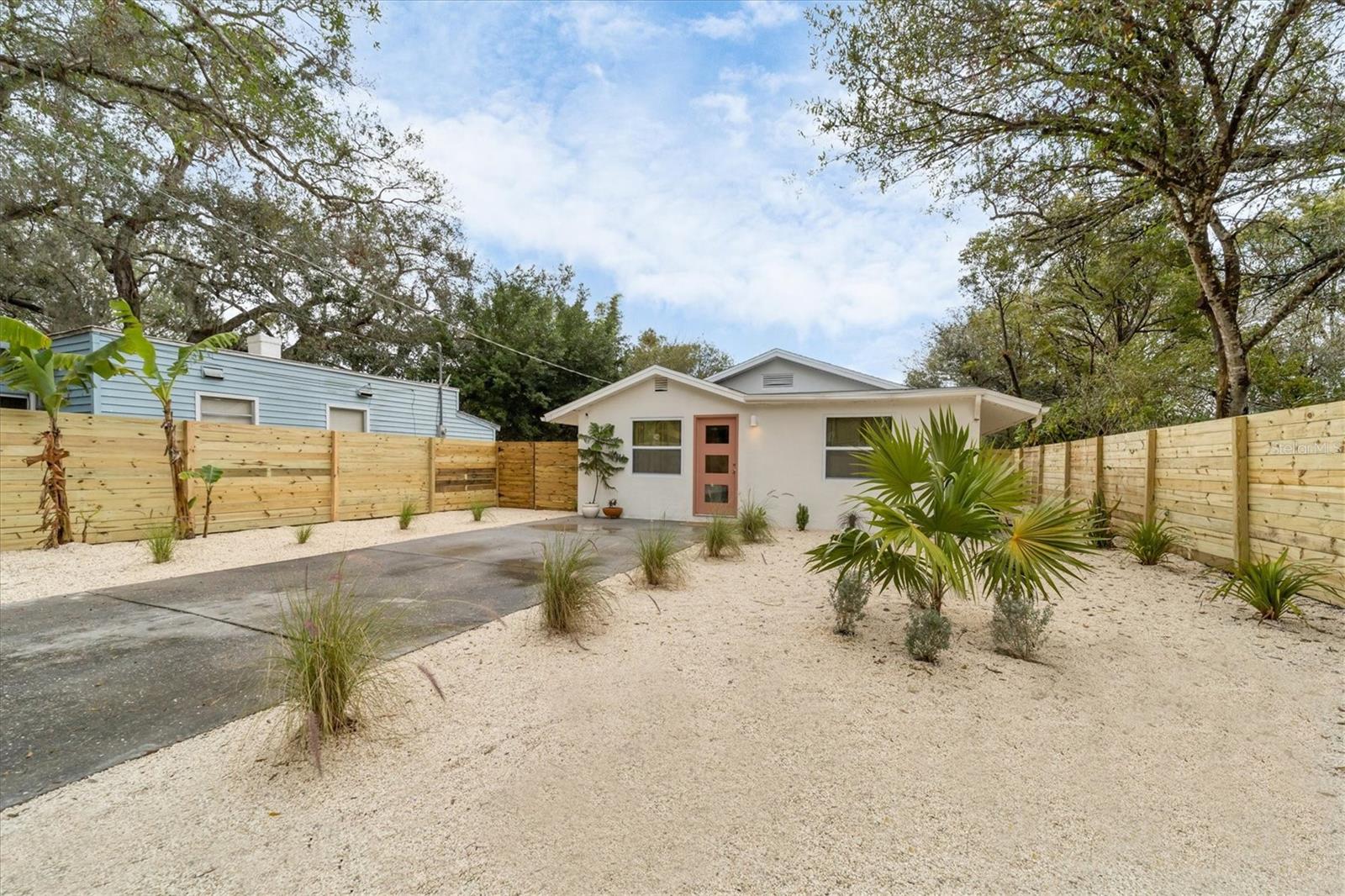HUDSON PARK - Residential Lease