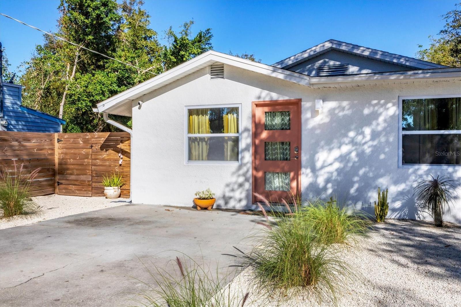 HUDSON PARK - Residential Lease