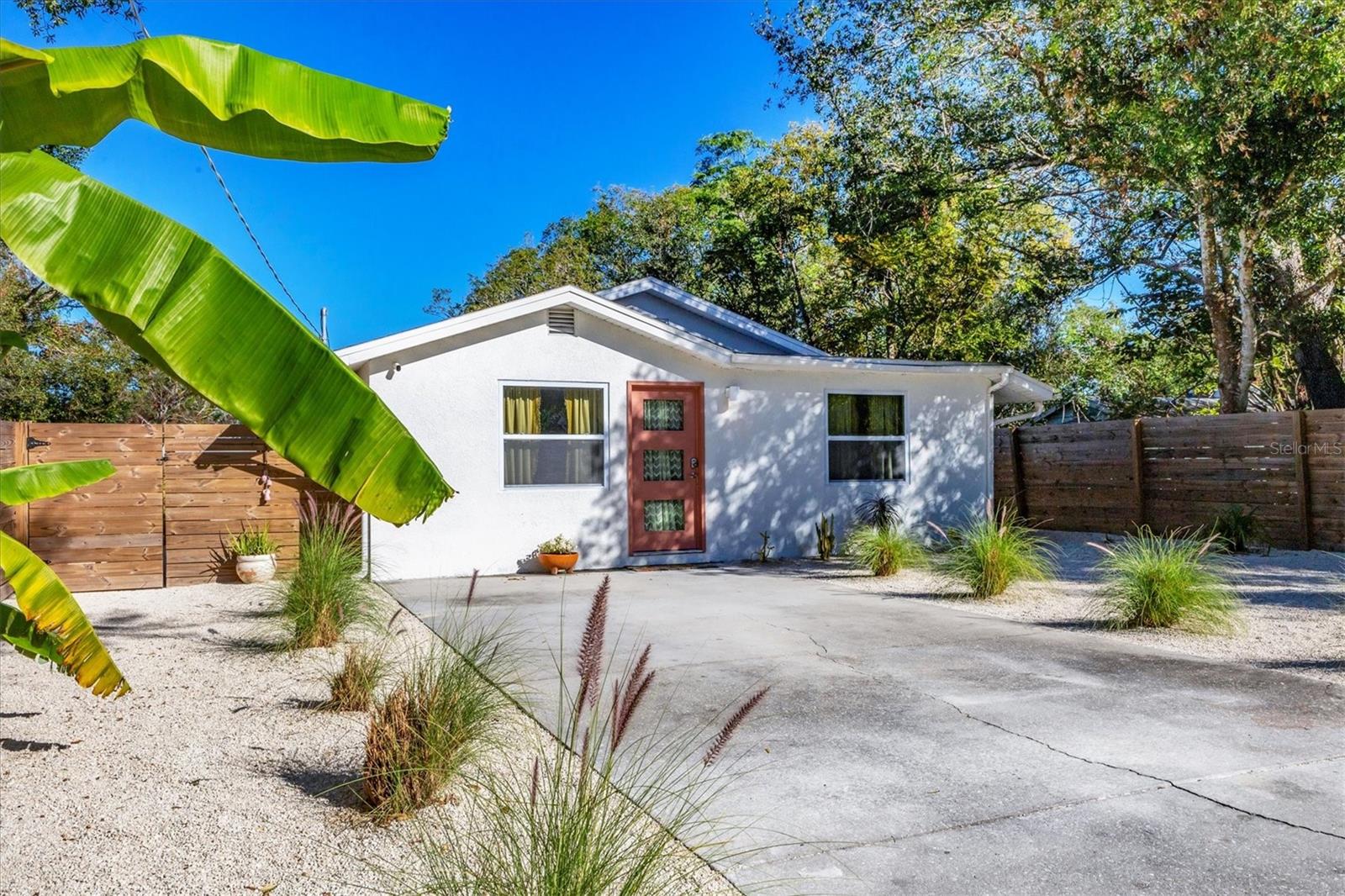 HUDSON PARK - Residential Lease