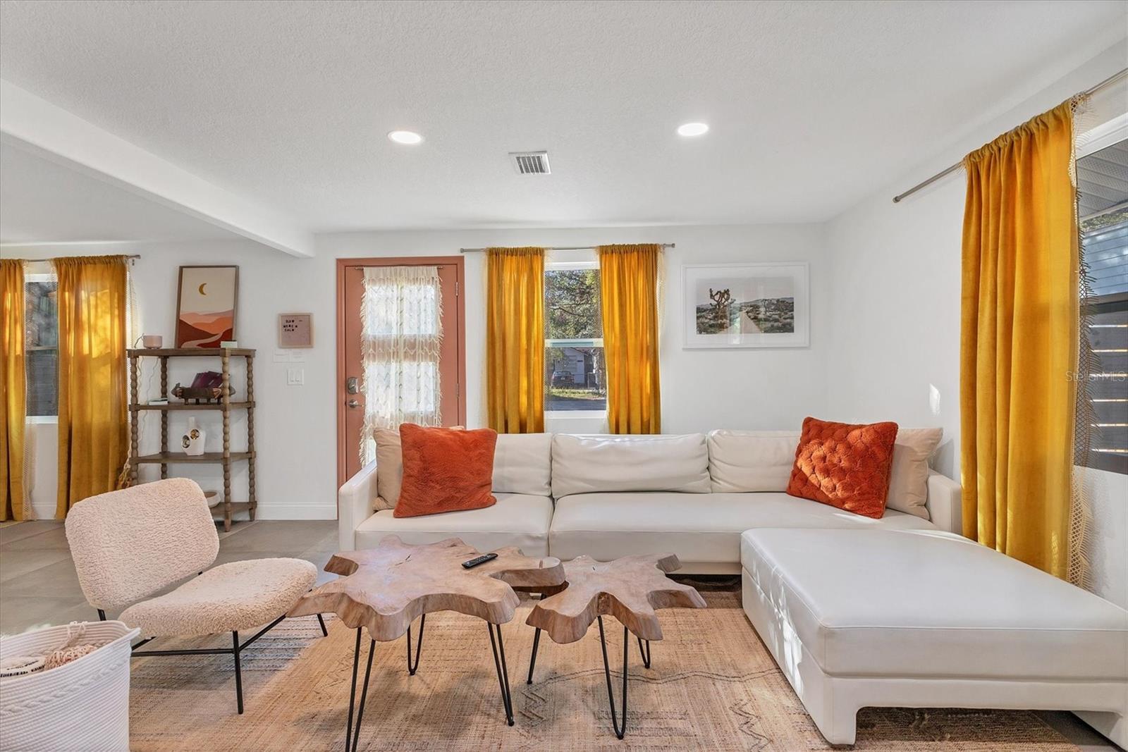 HUDSON PARK - Residential Lease