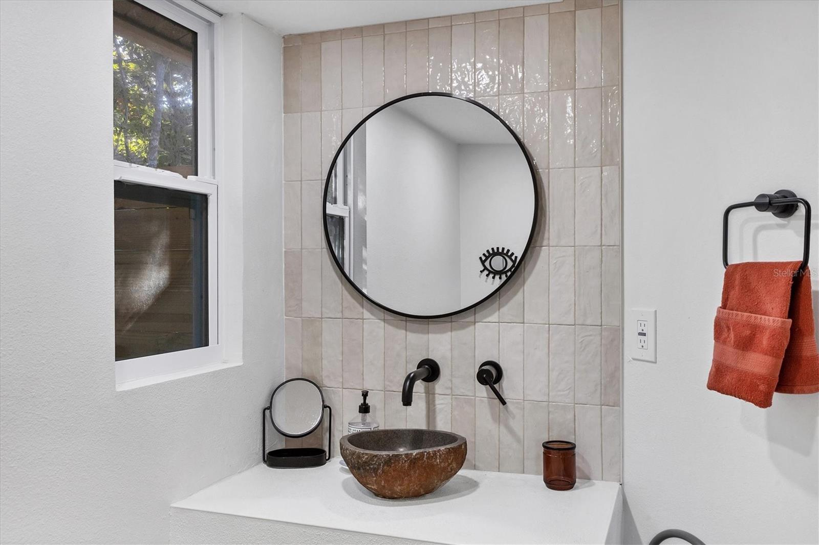 HUDSON PARK - Residential Lease