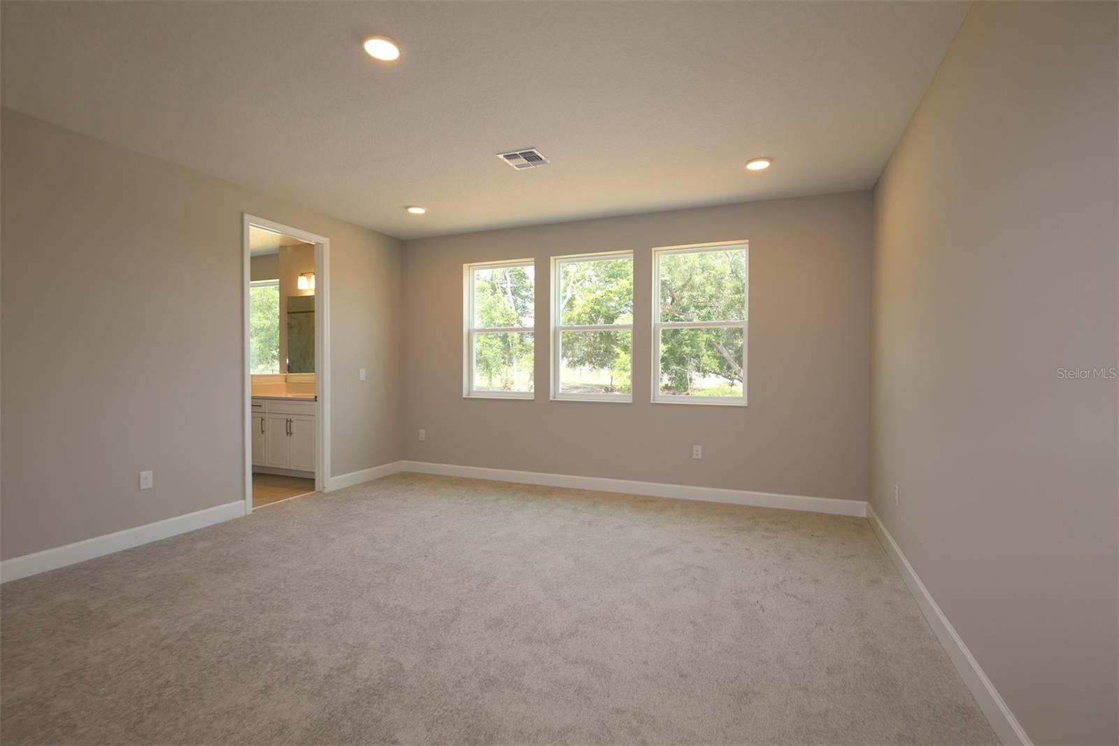 3318 WOLF LAKE AVENUE