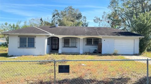 A home in TAMPA