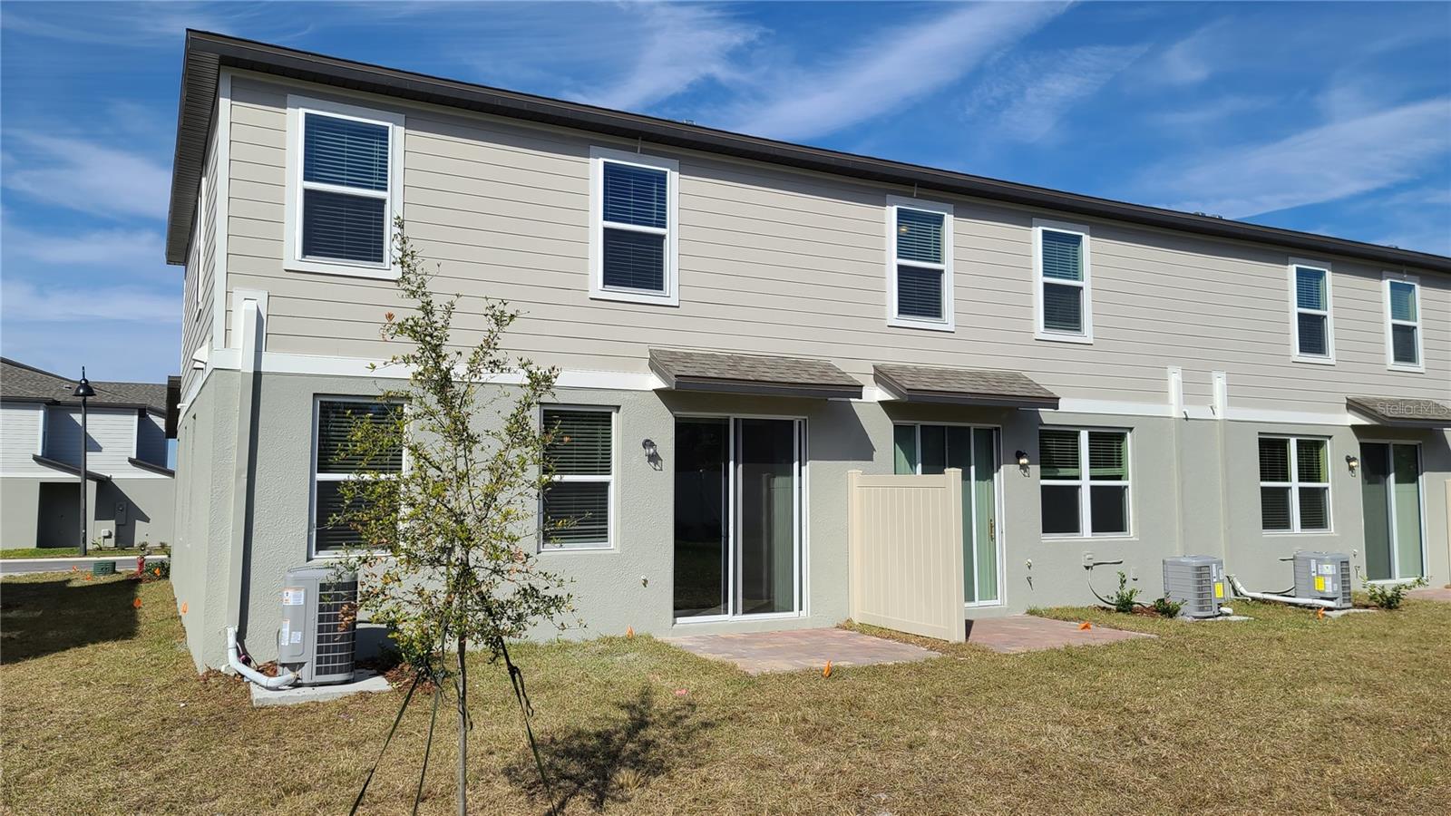 PRAIRIE MEADOWS - Residential Lease