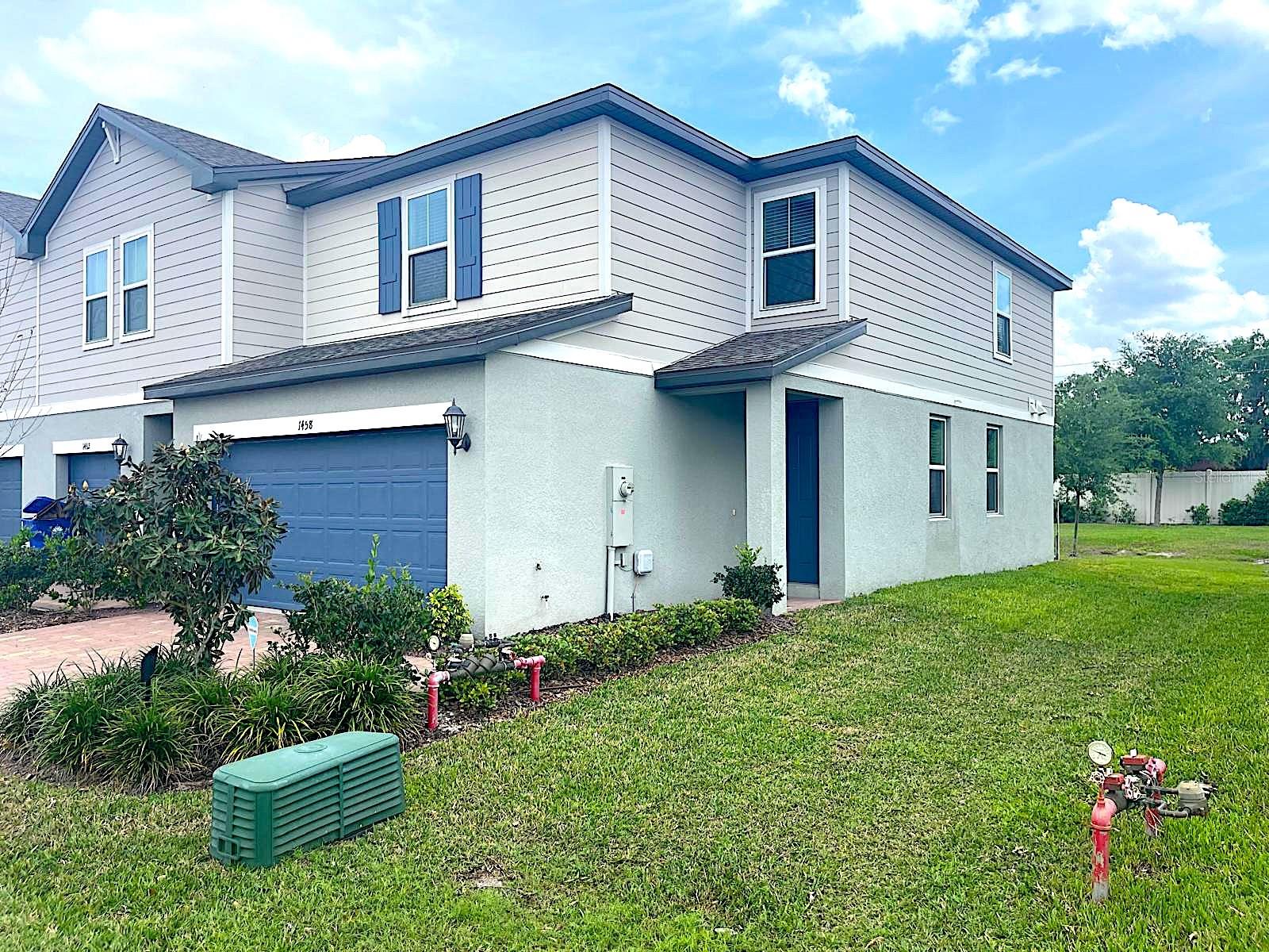 PRAIRIE MEADOWS - Residential Lease