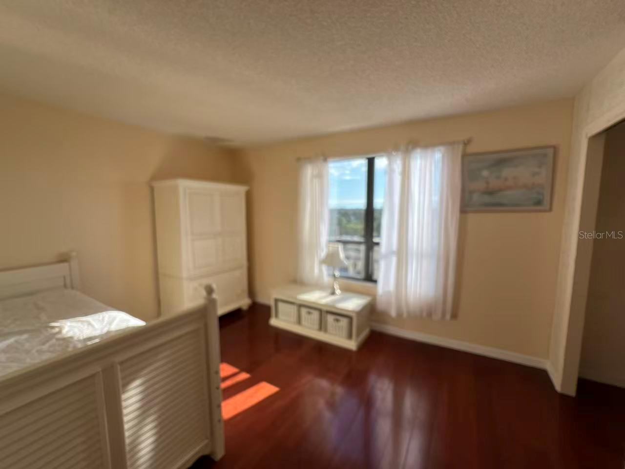 COVE CAY 26-18 VILLAGE I - Residential Lease